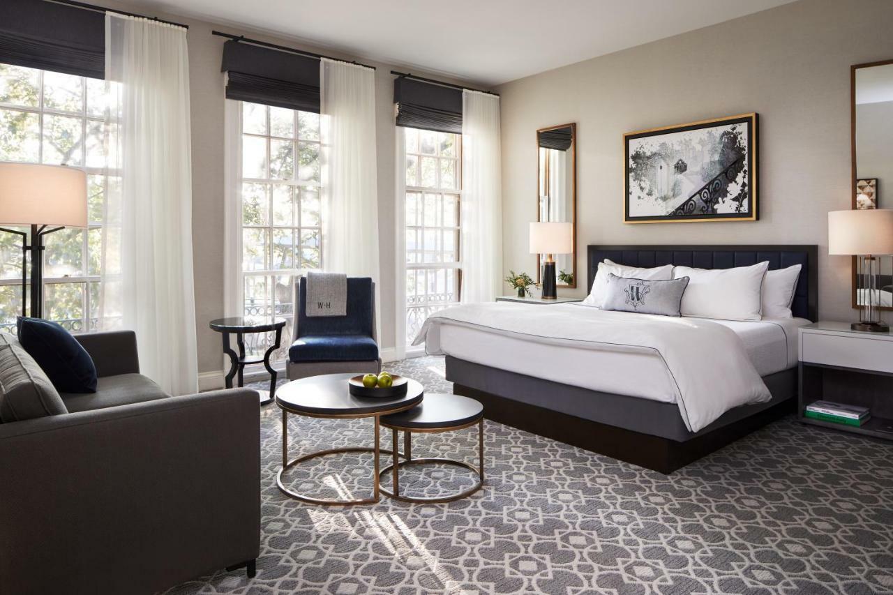 The Whitney Hotel Boston Exterior photo A guest room at The St. Regis Boston