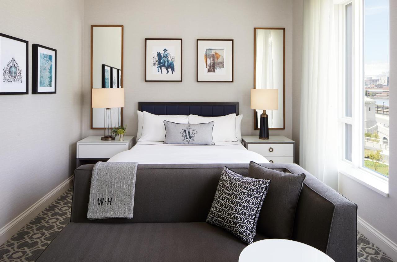 The Whitney Hotel Boston Exterior photo A bedroom at the West Hollywood hotel